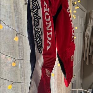 Troy Lee Honda riding pants. Size 34